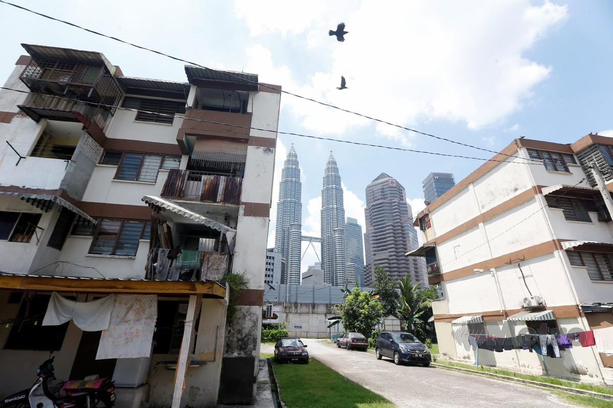 Pemilik Rumah VS Pengambilan Tanah: Siapa Ada Kuasa & Apa Hak Anda